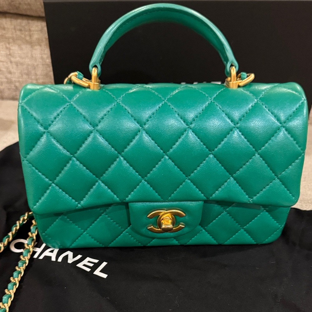 CHANEL Pearly Green Quilted mini Shoulder Bag with top handle and Gold Hardware